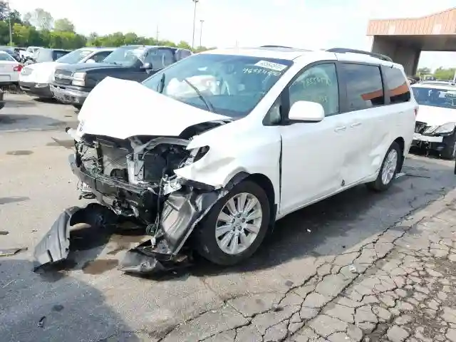 5TDDK3DC0FS128374 2015 TOYOTA SIENNA XLE-1