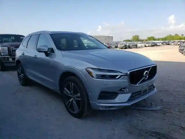 YV4A22RK0J1006145 2018 VOLVO XC60 T6 MOMENTUM-0