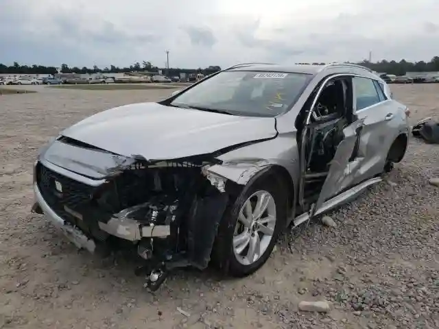 SJKCH5CP0KA010002 2019 INFINITI QX30 PURE-1