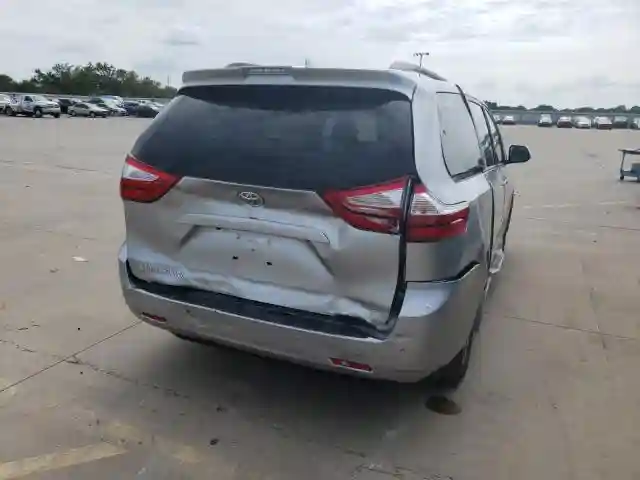 5TDYZ3DC3KS012514 2019 TOYOTA SIENNA XLE-3