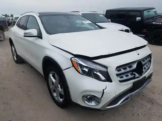 WDCTG4EB5JJ413113 2018 MERCEDES-BENZ GLA 250-0