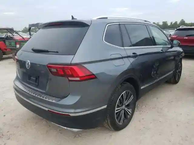 3VV3B7AXXKM082185 2019 VOLKSWAGEN TIGUAN SE-3