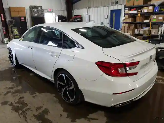 1HGCV1F34KA154523 2019 HONDA ACCORD SPORT-2