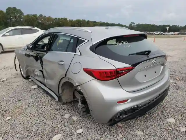 SJKCH5CP0KA010002 2019 INFINITI QX30 PURE-2