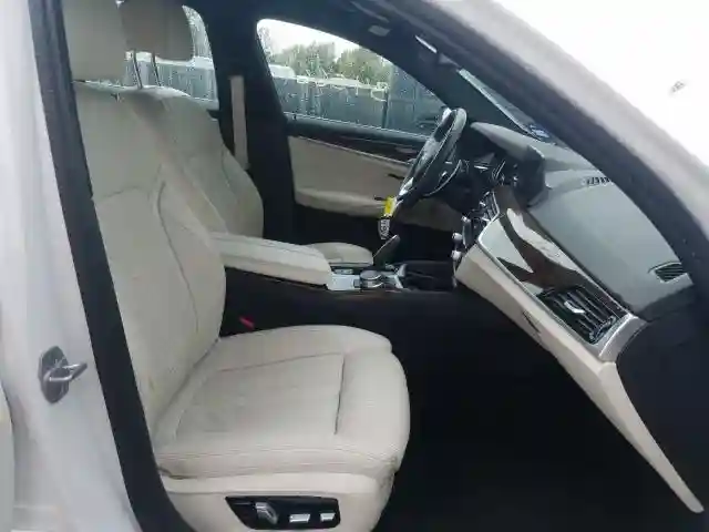 WBAJA5C51JG898524 2018 BMW 530 I-4