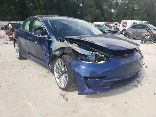 5YJ3E1EB5LF620573 2020 TESLA MODEL 3-0