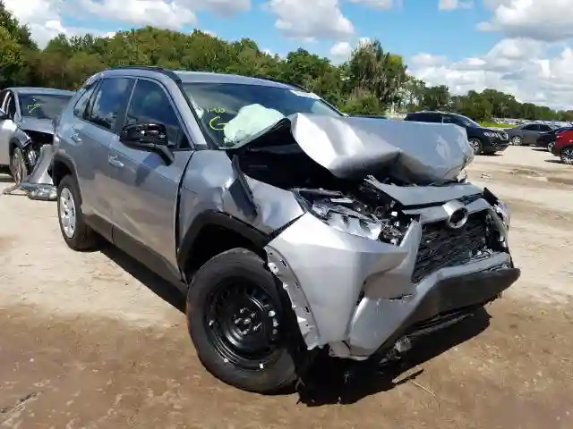 2T3H1RFV3LC076711 2020 TOYOTA RAV4 LE-0