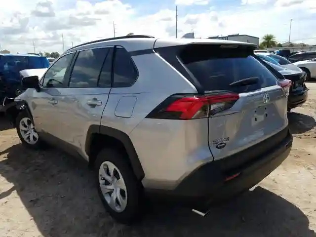 2T3H1RFV3LC076711 2020 TOYOTA RAV4 LE-2