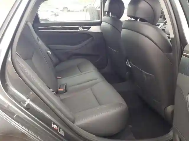 KMTFN4JEXKU322879 2019 GENESIS G80 BASE-5
