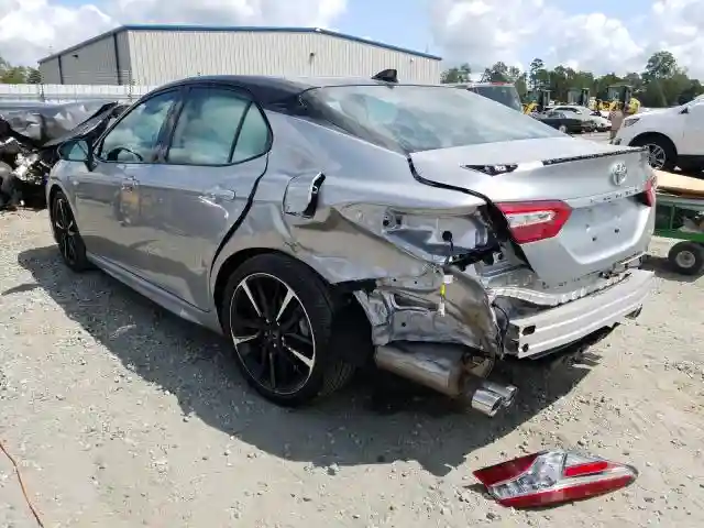 4T1K61AKXLU337653 2020 TOYOTA CAMRY XSE-2