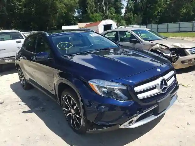 WDCTG4GB2HJ359910 2017 MERCEDES-BENZ GLA 250 4MATIC-0