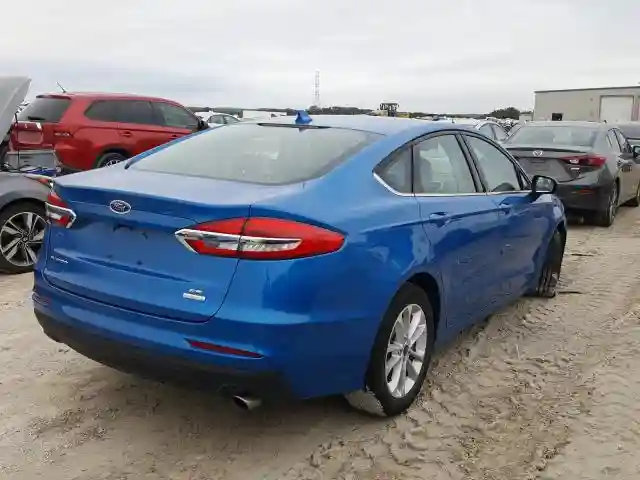 3FA6P0HDXLR191207 2020 FORD FUSION SE-3