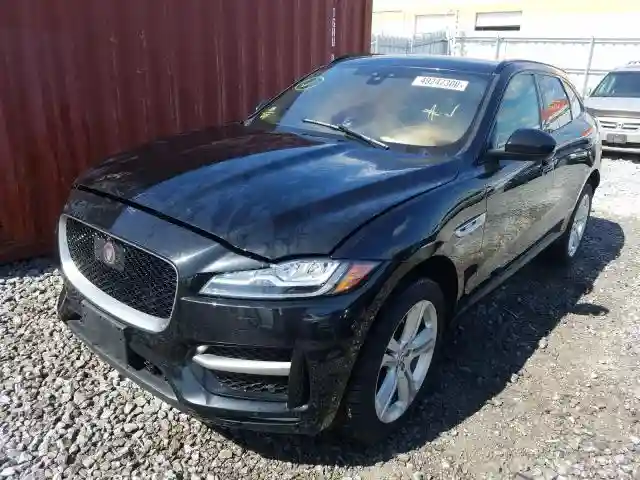 SADCL2BV0HA897663 2017 JAGUAR F-PACE R - SPORT-1