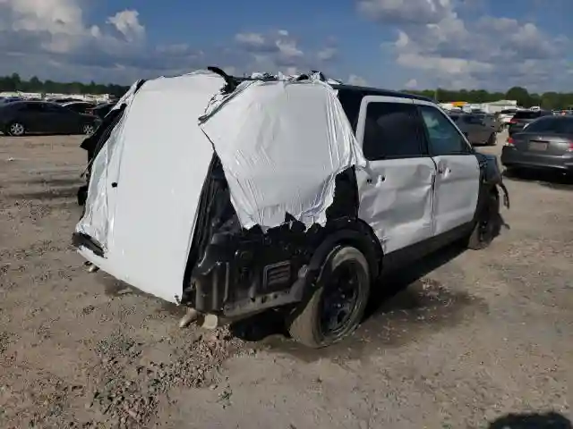 1FM5K8AR0HGB33660 2017 FORD EXPLORER POLICE INTERCEPTOR-3