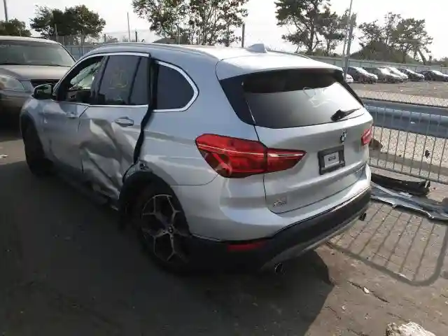 WBXHU7C58K5L11353 2019 BMW X1 SDRIVE28I-2