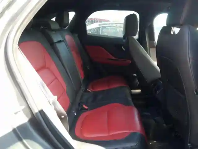 SADCL2BV0HA897663 2017 JAGUAR F-PACE R - SPORT-5