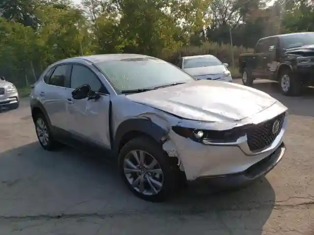 3MVDMADLXLM128519 2020 MAZDA CX-30 PREFERRED-0