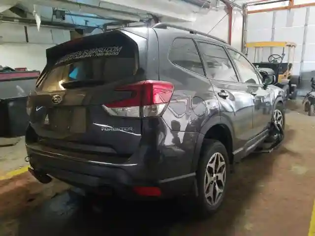 JF2SKAGC1LH455018 2020 SUBARU FORESTER PREMIUM-3
