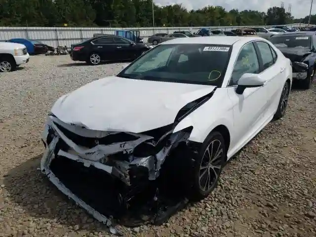 4T1B11HK3KU828827 2019 TOYOTA CAMRY L-1