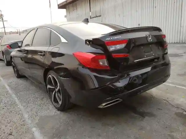 1HGCV2F35JA034542 2018 HONDA ACCORD SPORT-2