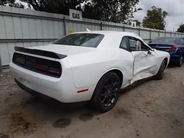 2C3CDZGG0JH235086 2018 DODGE CHALLENGER GT-3