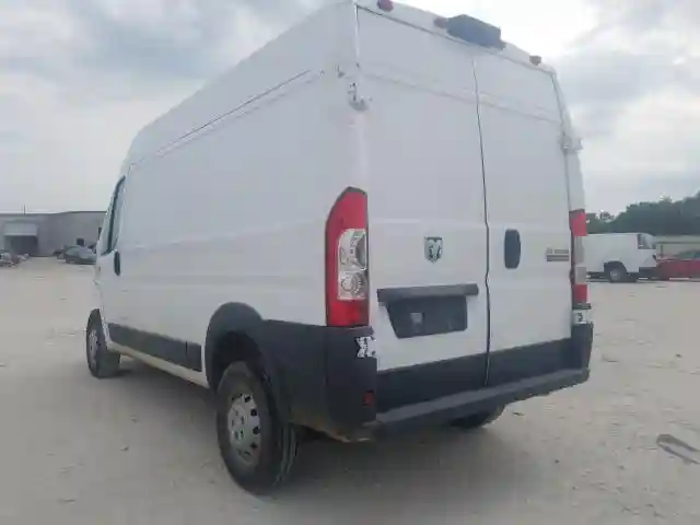 3C6TRVBG2JE139766 2018 RAM PROMASTER 1500 1500 HIGH-2