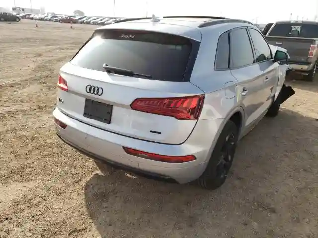 WA1ANAFY9K2072986 2019 AUDI Q5 PREMIUM-3