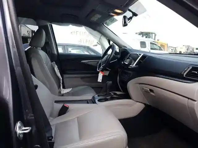 5FNYF6H57HB043459 2017 HONDA PILOT EXL-4