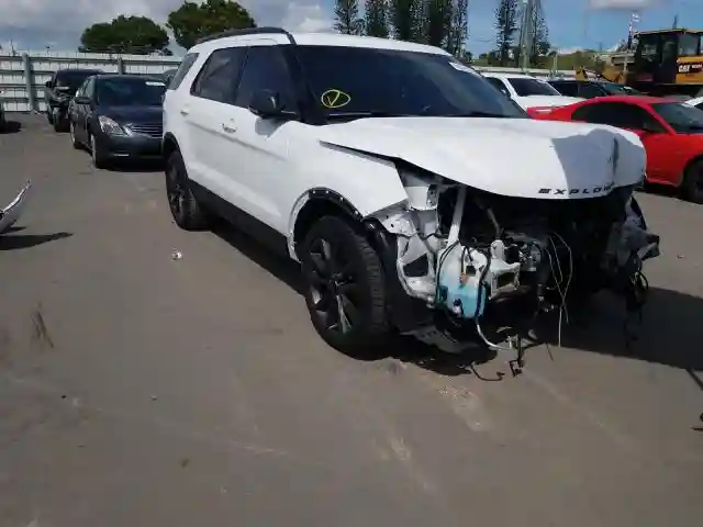 1FM5K7D80JGB39512 2018 FORD EXPLORER XLT-0