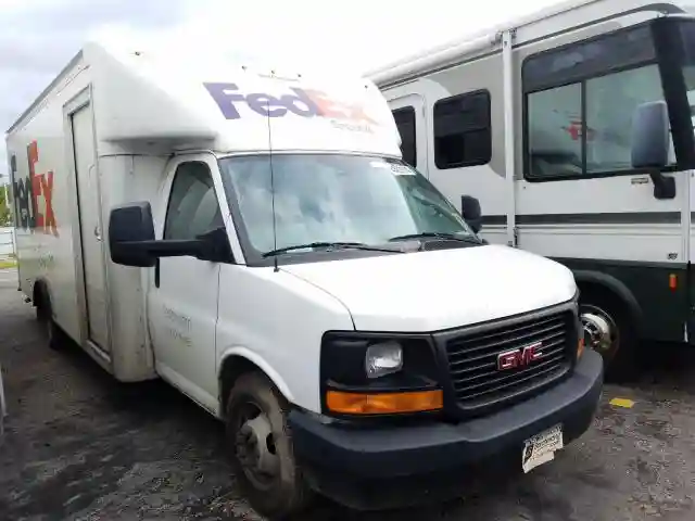 1GD37SCG3H1163272 2017 GMC SAVANA CUTAWAY G3500-0