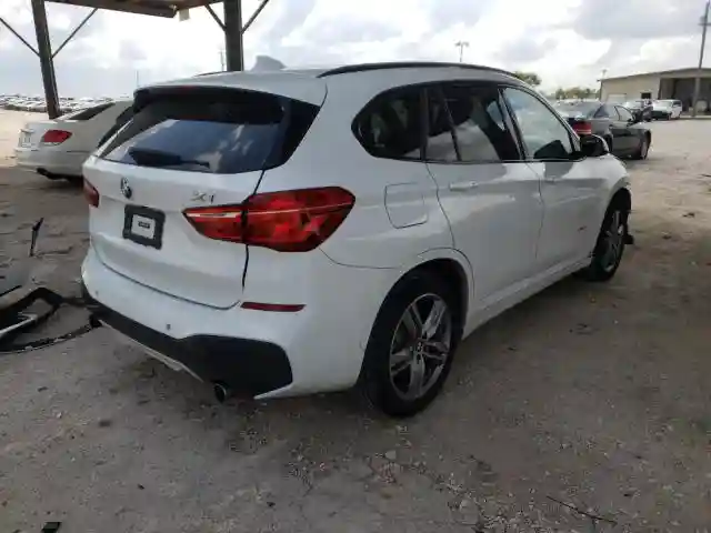 WBXHT3C31GP885914 2016 BMW X1 XDRIVE28I-3