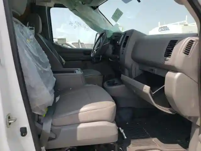 1N6BF0LY5LN804940 2020 NISSAN NV 2500 S-4