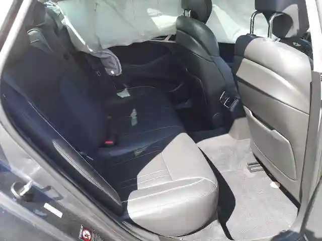 KMHGN4JE8FU073955 2015 HYUNDAI GENESIS 3.8L-5