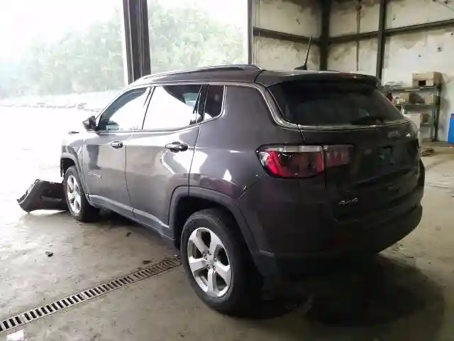 3C4NJDBB5KT813378 2019 JEEP COMPASS LATITUDE-2