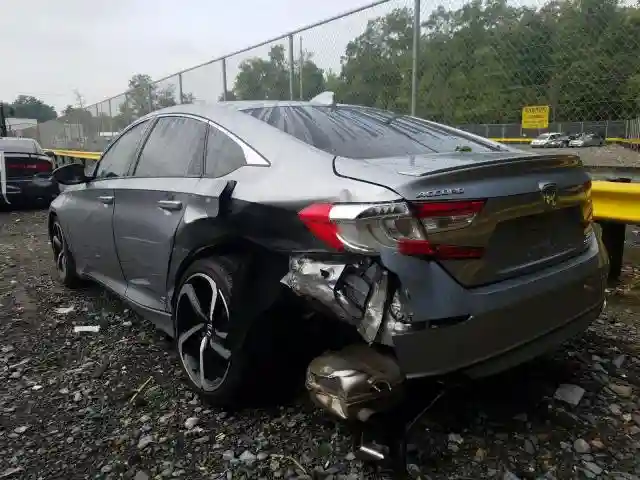 1HGCV2F39KA002016 2019 HONDA ACCORD SPORT-2