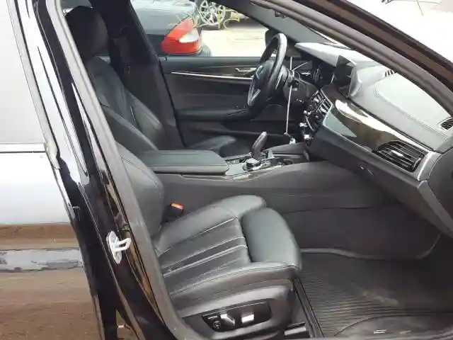 WBAJE7C31HG887127 2017 BMW 540 XI-4