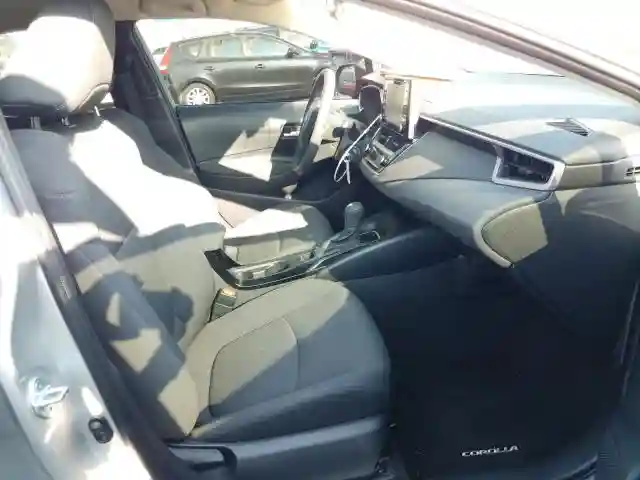 JTDEPMAE4MJ128826 1921 TOYOTA COROLLA LE-4