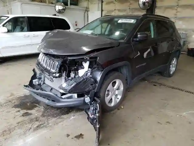 3C4NJDBB5KT813378 2019 JEEP COMPASS LATITUDE-1