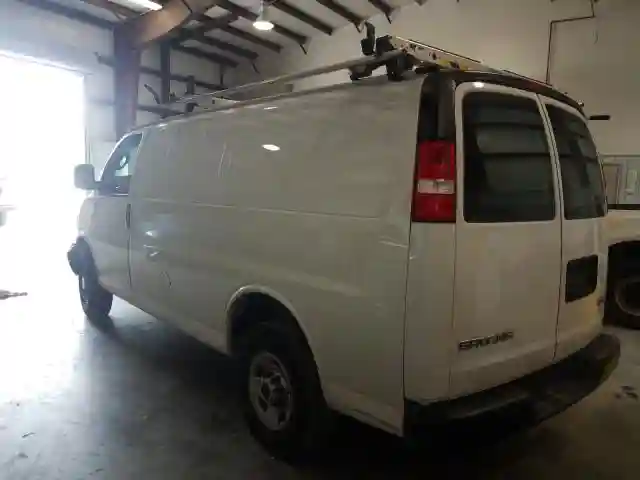 1GTW7AFG4J1345009 2018 GMC SAVANA G2500-2