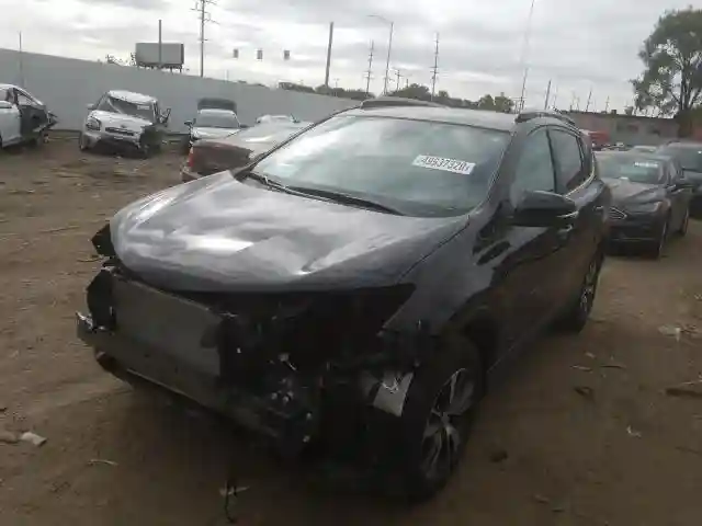 2T3RFREV5JW833630 2018 TOYOTA RAV4 ADVENTURE-1