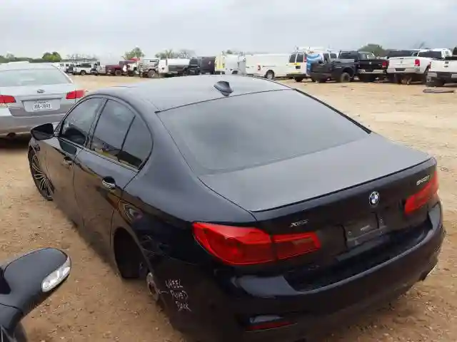 WBAJE7C31HG887127 2017 BMW 540 XI-2