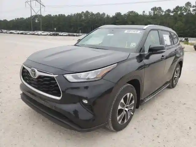 5TDGZRAH7LS511042 2020 TOYOTA HIGHLANDER XLE-1