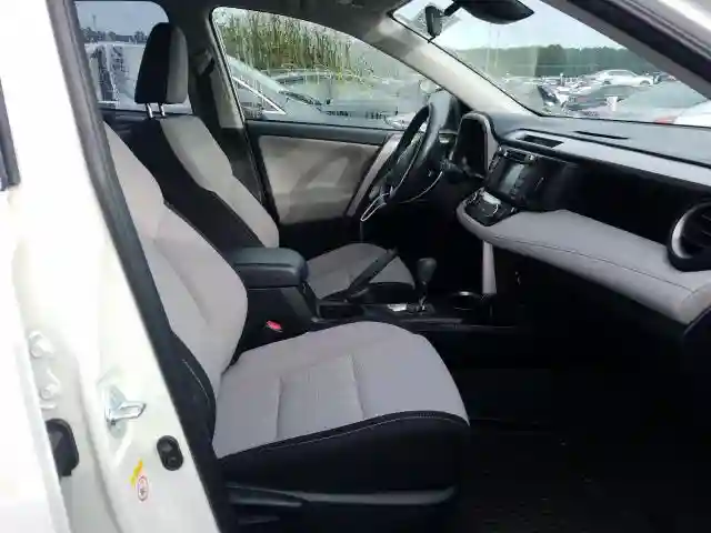 JTMRFREV1JJ255427 2018 TOYOTA RAV4 ADVENTURE-4