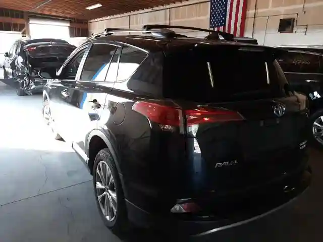 JTMDJREV1JD155478 2018 TOYOTA RAV4 HV LIMITED-2