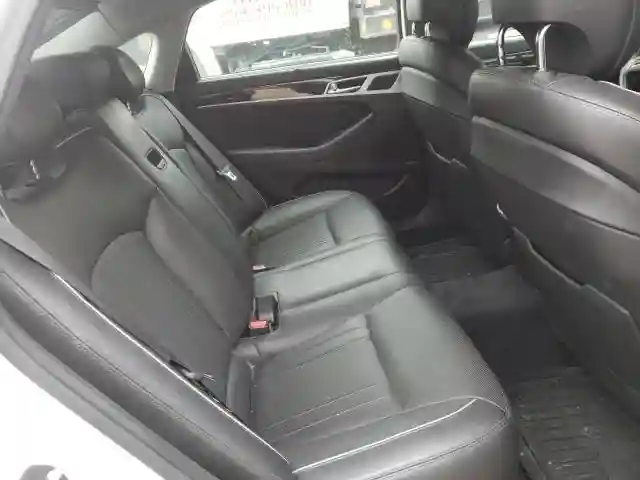 KMHGN4JE6GU137668 2016 HYUNDAI GENESIS 3.8L-5