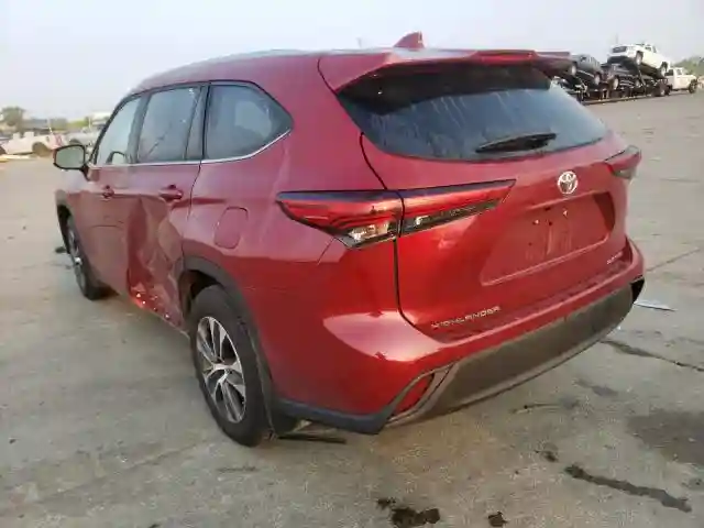 5TDGZRBH2LS510296 2020 TOYOTA HIGHLANDER XLE-2