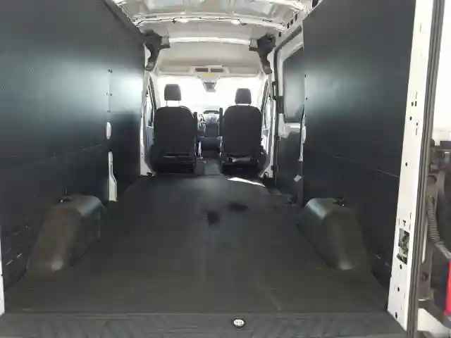 1FTYR2CM5KKB08141 2019 FORD TRANSIT T-250-5