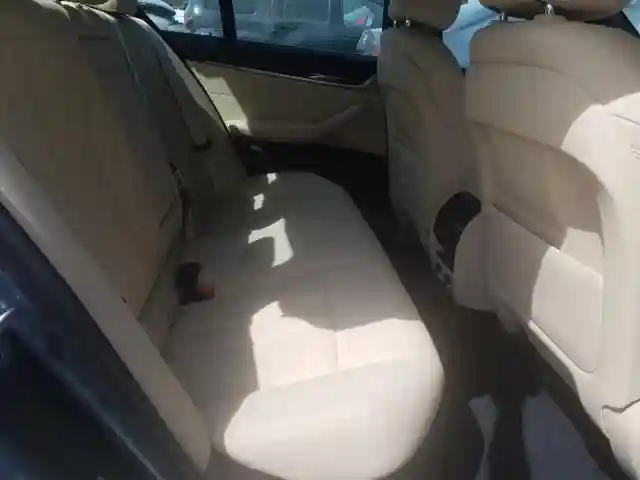 WBAJA5C52KWW39998 2019 BMW 530 I-5