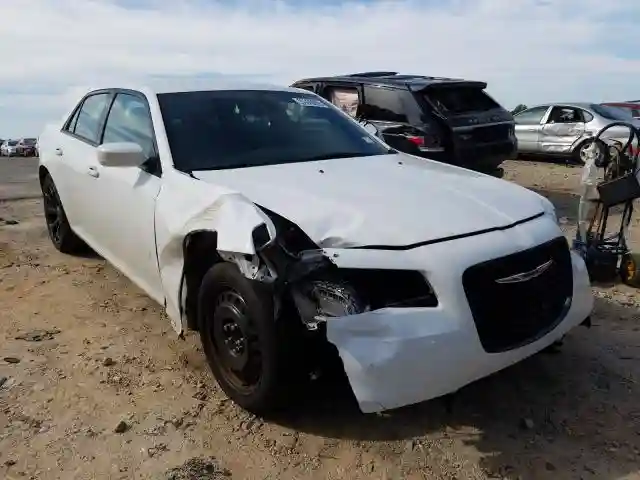 2C3CCABG9KH516185 2019 CHRYSLER 300 S-0