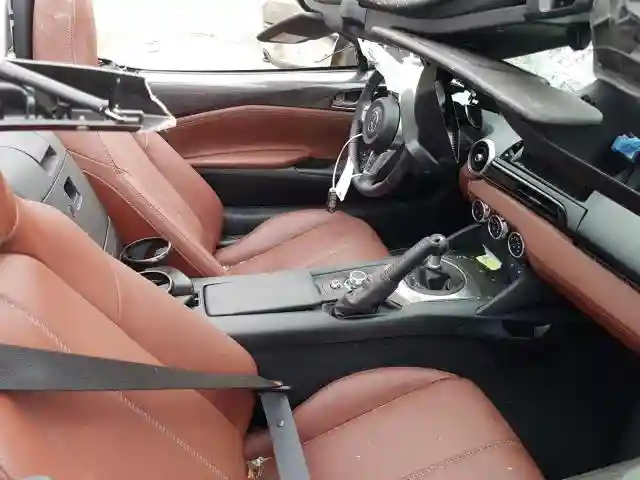 JM1NDAD71K0306294 2019 MAZDA MX-5 MIATA GRAND TOURING-4